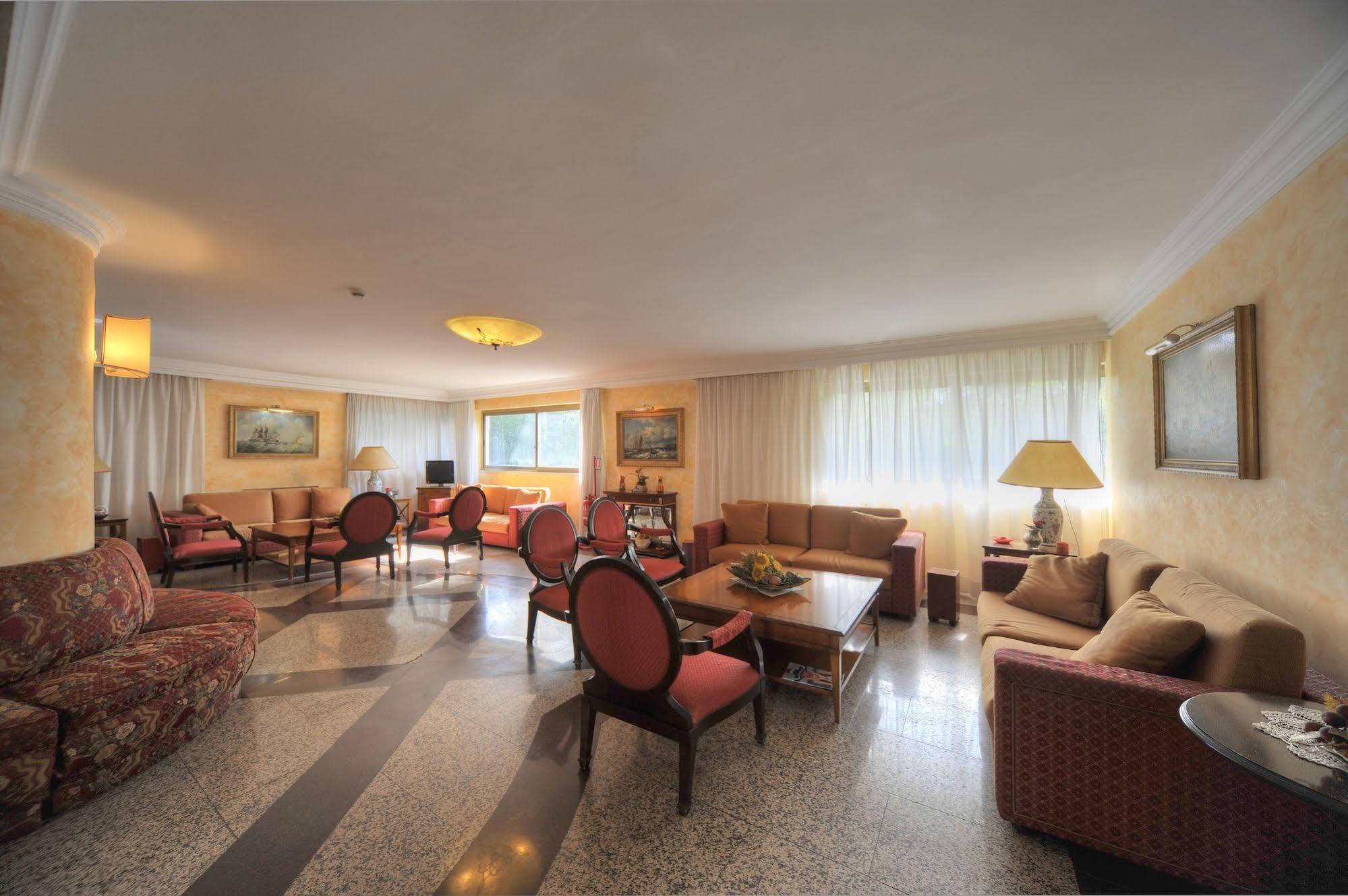 Aurora Garden 3* Roma