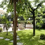 Hotel Aurora Garden