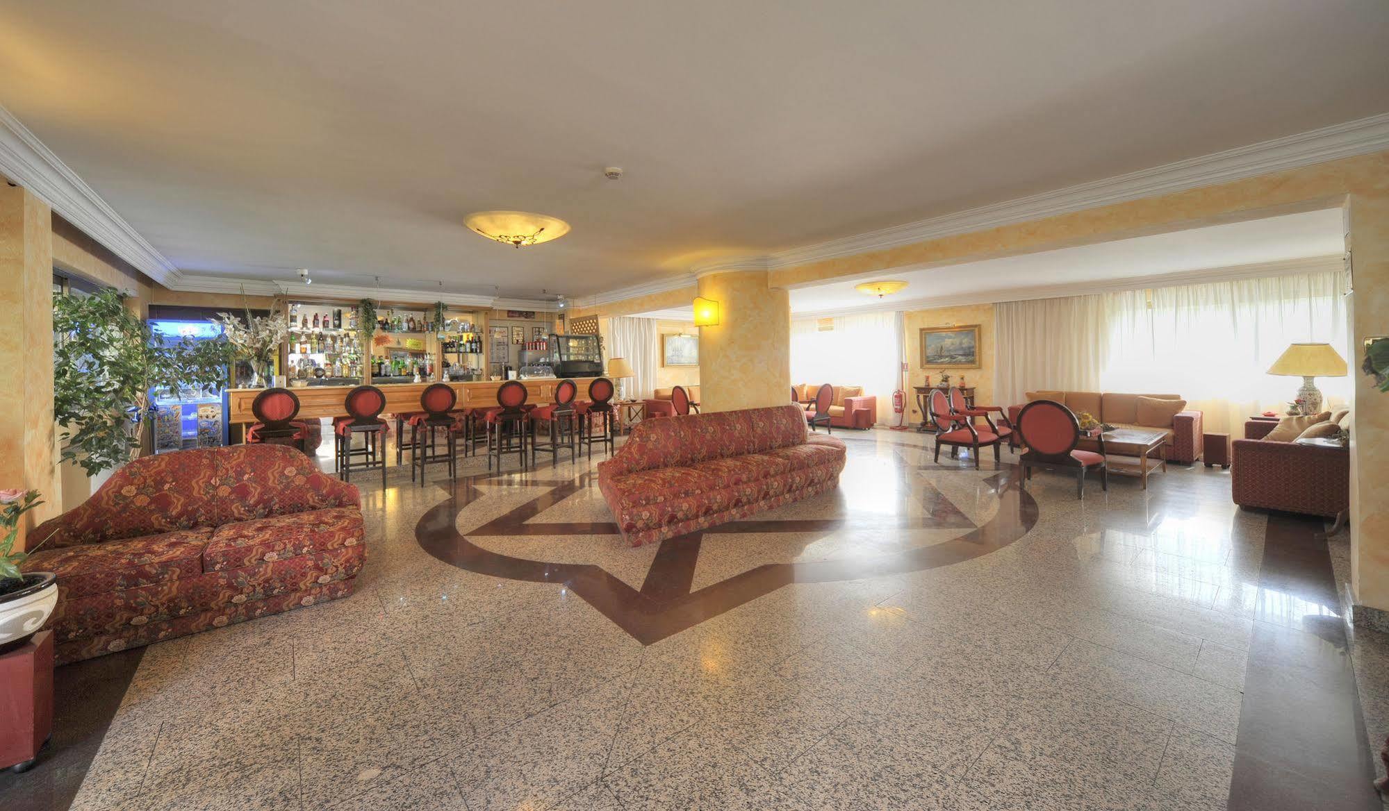 Hotel Aurora Garden