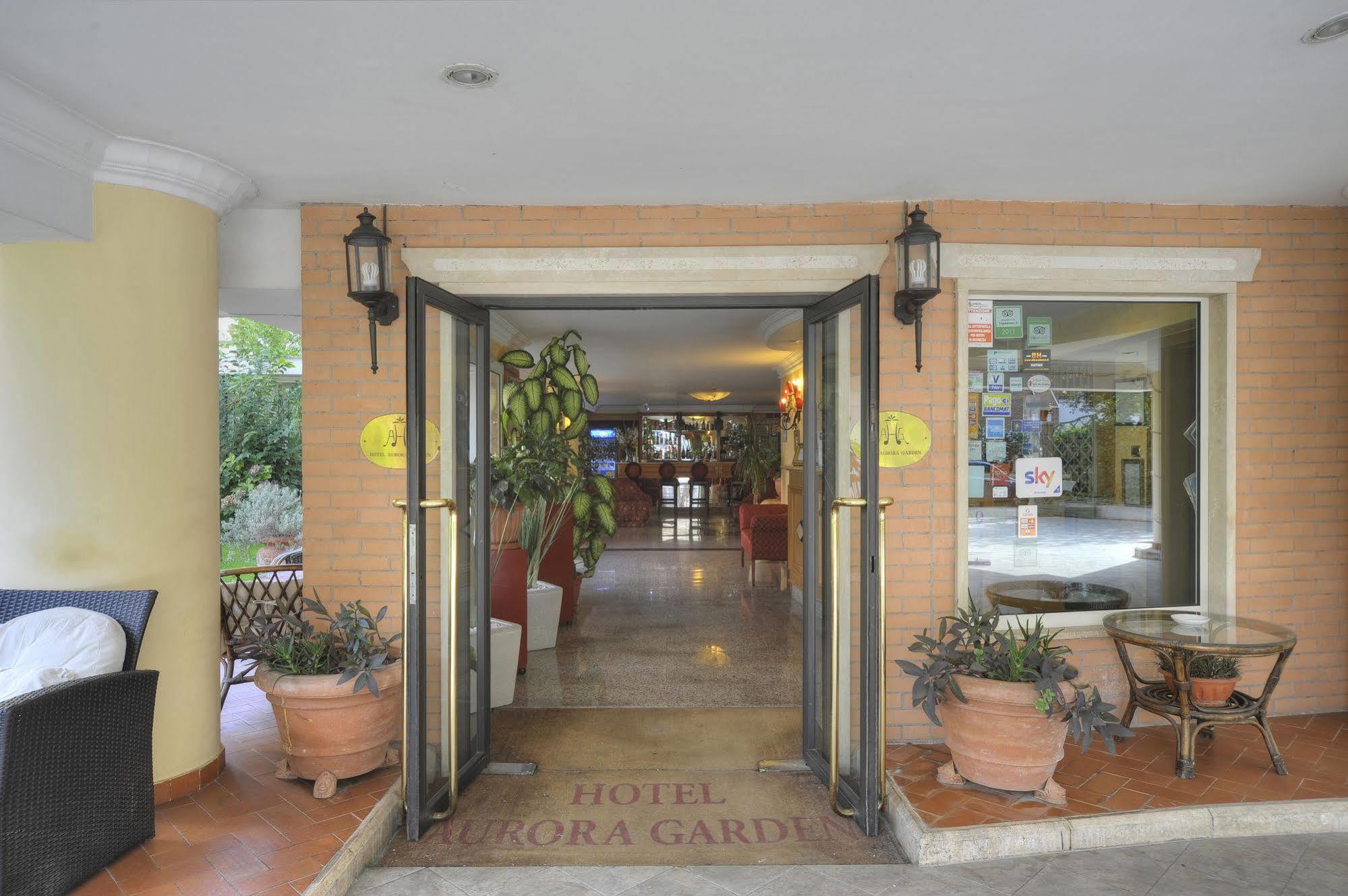 Aurora Garden 3* Rome